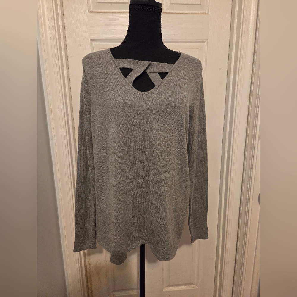 Kim Rogers Gray V-Neck Sweater